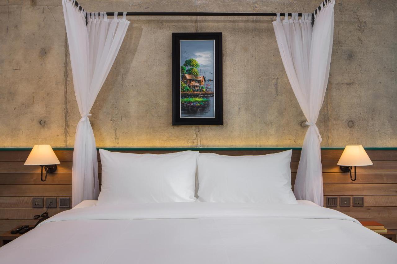 Cest La Vie Boutique Hotel Phnom Penh Exterior foto